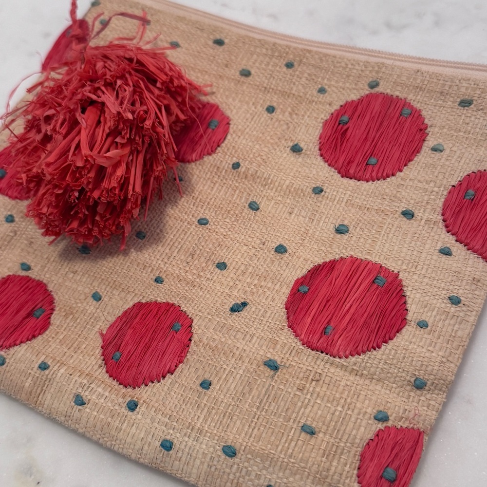 Mar y Sol Molly Raffia Clutch